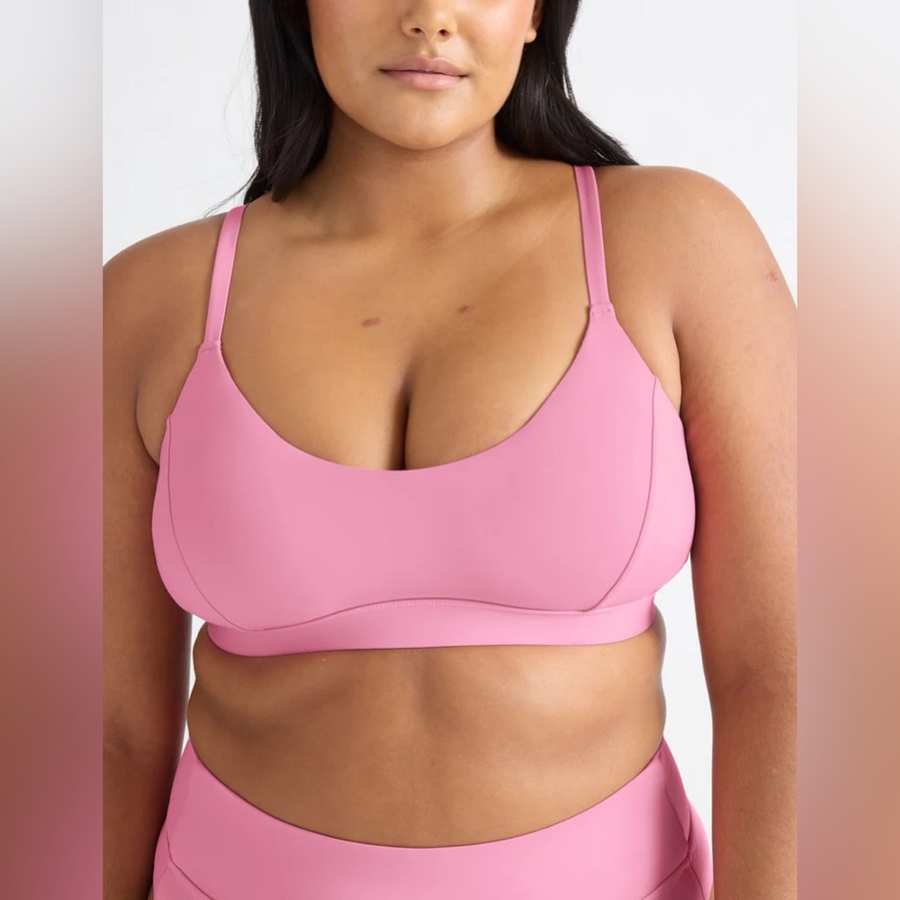 NWT Knix Sunny Scoop Bikini Top in Seashell Limited edition XXL